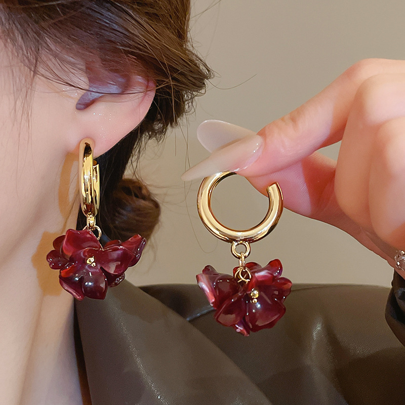 Brincos Pendentes Maillard com - Cluster Stud Ear avaliação e preço
